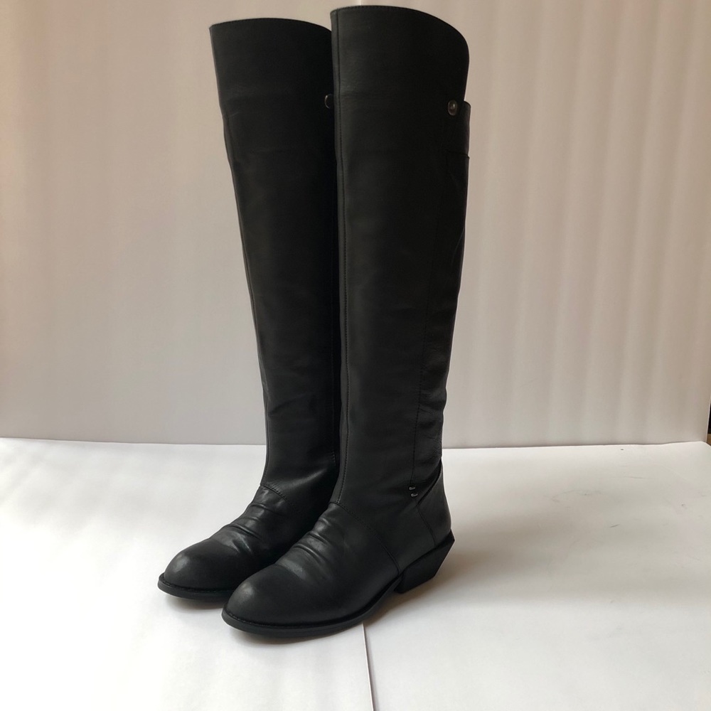 COWBOY TALL LEATHER BOOTS SIZE 35